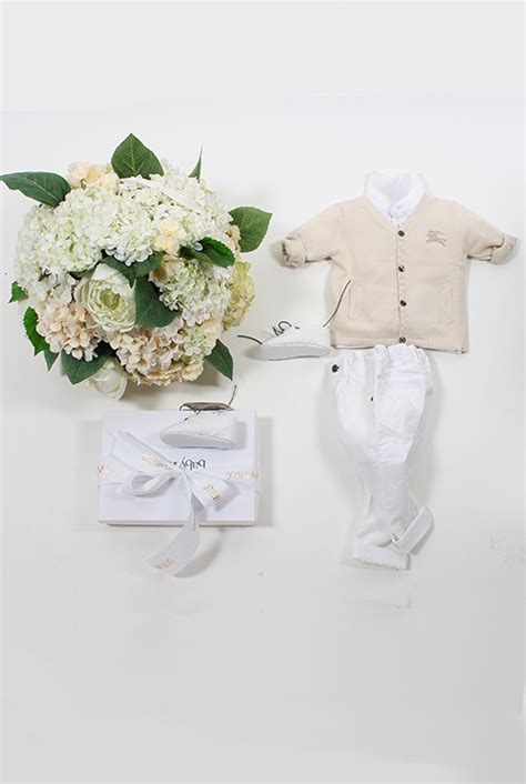 burberry neonata battesimo|Burberry newborn.